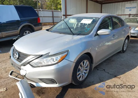 2018 Nissan Altima 2.5 S из США, поврежденный, VIN 1N4AL3AP1JC290568